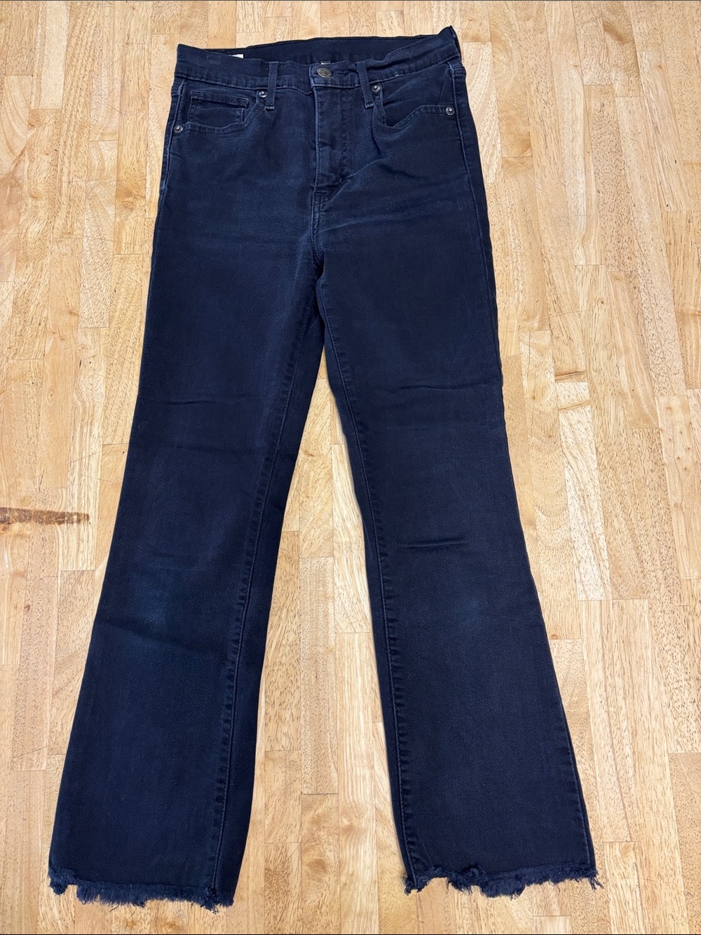 Levi’s Premium Black High Waisted Cropped Crop Flare Frayed Raw Hem Jeans 26